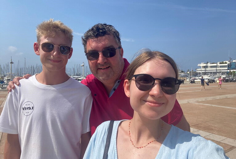 Achiel Drummen met dochter Iris en zoon Sem 