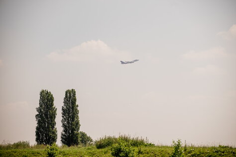Vliegtuig in de buurt van MAA